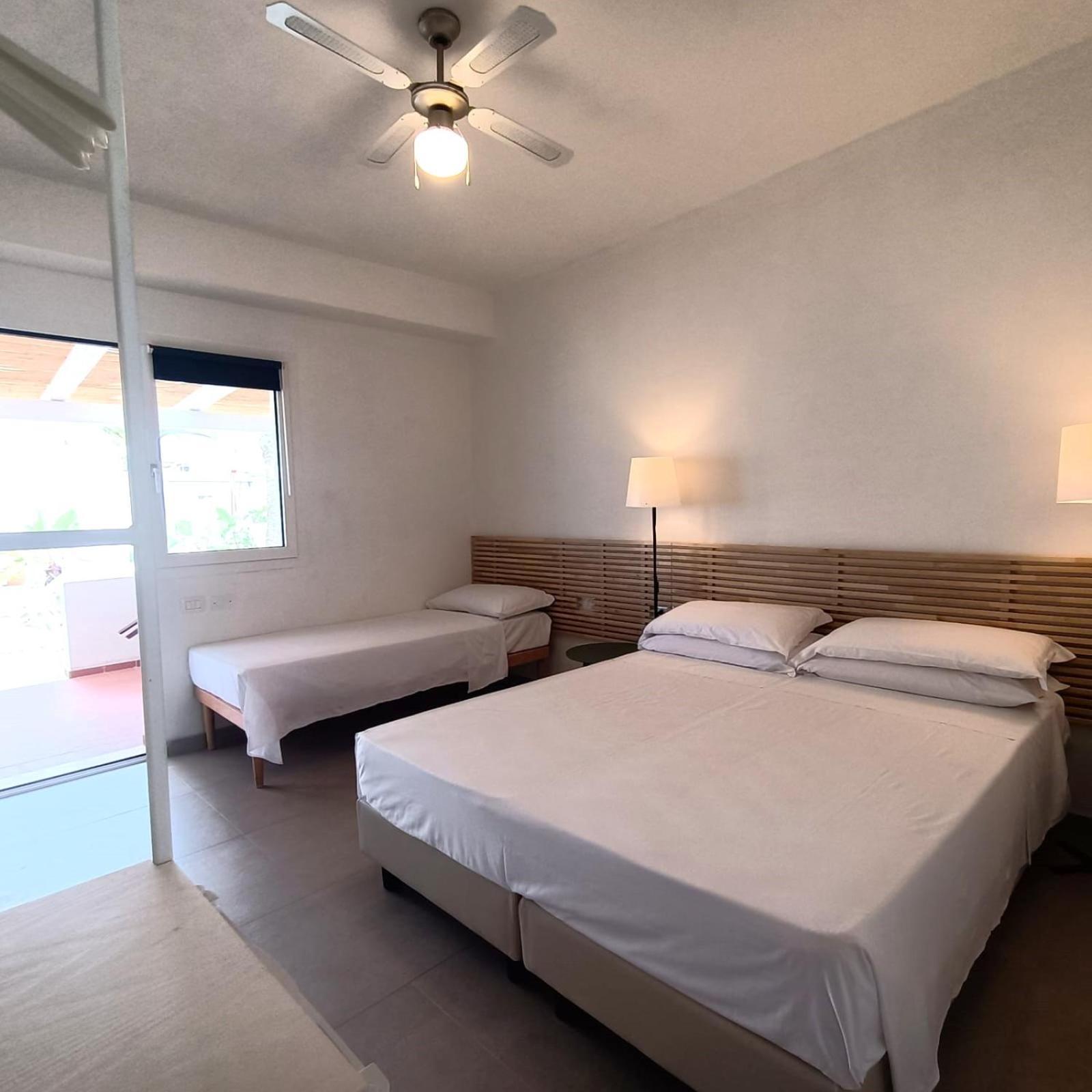 Lido Di Alghero Rooms On The Beach מראה חיצוני תמונה