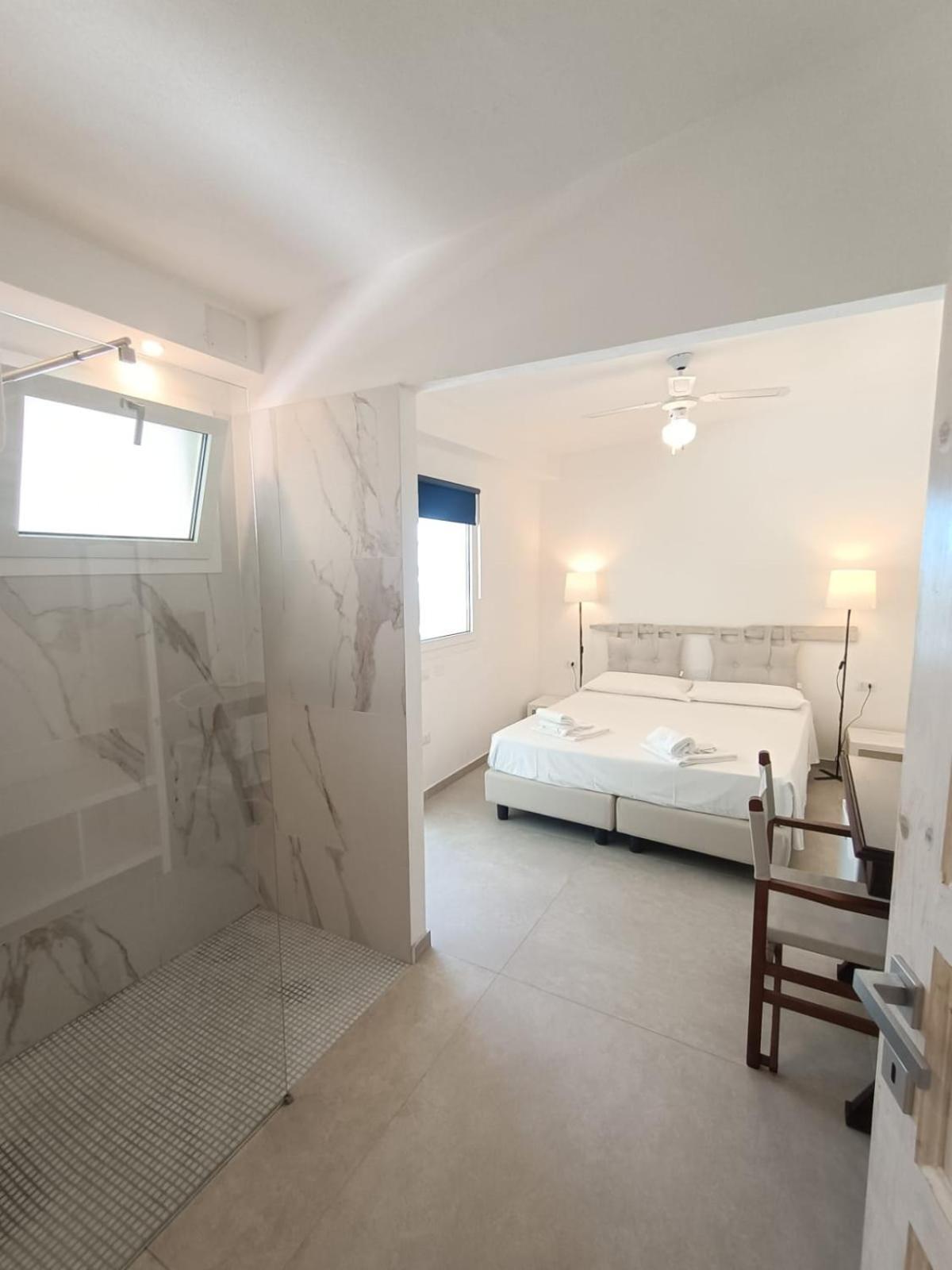 Lido Di Alghero Rooms On The Beach מראה חיצוני תמונה